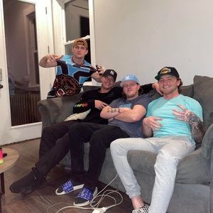 Meet your Posher, Tyler